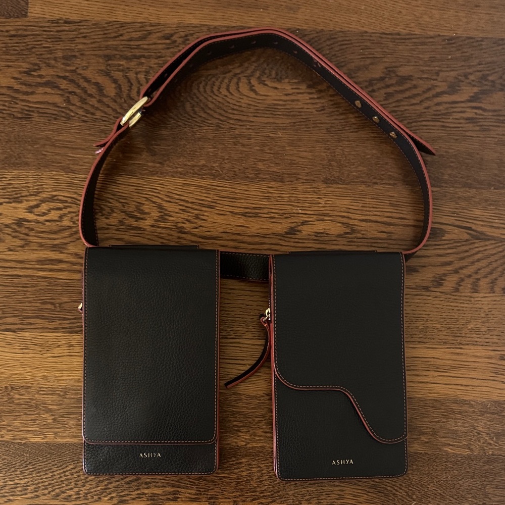 Ashya Black Leather Crossbody Bag